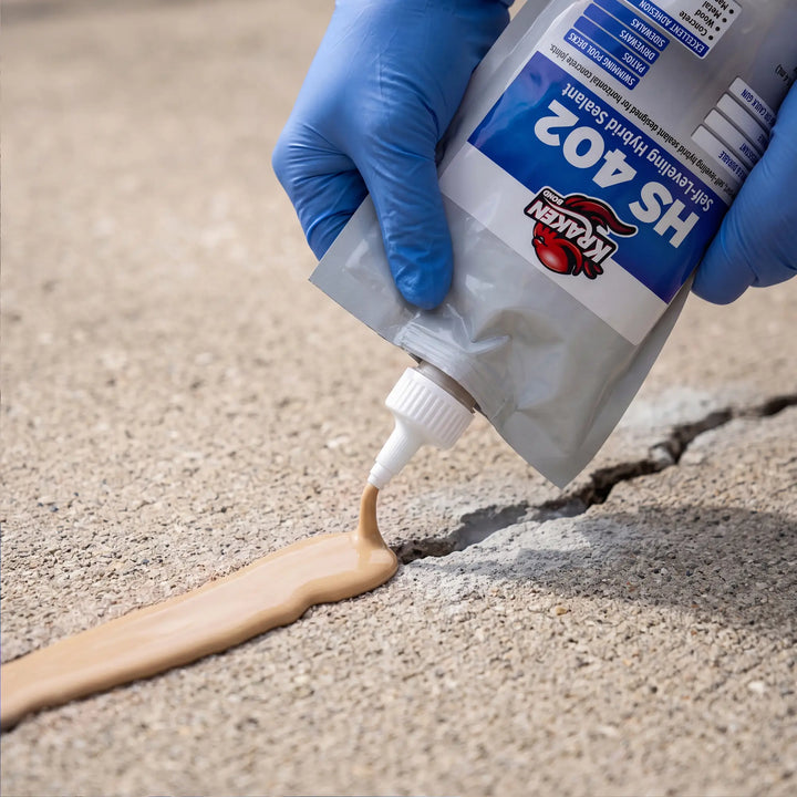 HS 402 Self Leveling Concrete Crack Filler, 32 fl oz
